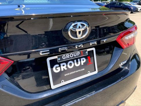 Used 2024 Toyota Camry XSE FWD image 32