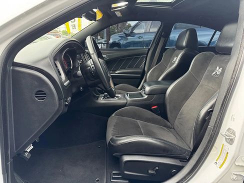 Used 2022 Dodge Charger Scat Pack image 13
