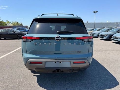 New 2026 Nissan Pathfinder Platinum w/ Cargo Package image 6