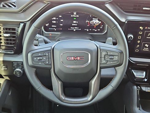 Used 2026 GMC Sierra 1500 AT4 w/ AT4 Premium Package AWD/4WD image 15