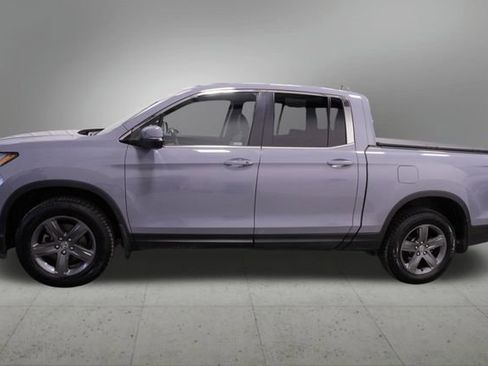 Certified 2023 Honda Ridgeline RTL image 3