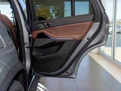 New 2026 BMW X5 xDrive40i w/ Premium Package image 36