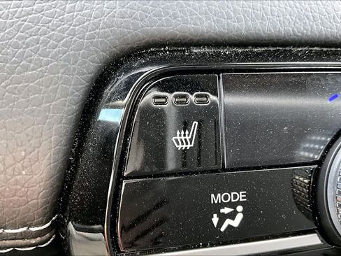 Used 2025 Honda Pilot EX-L image 34