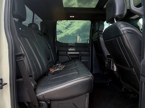 Used 2022 Ford F250 Platinum w/ FX4 Off-Road Package AWD/4WD image 6