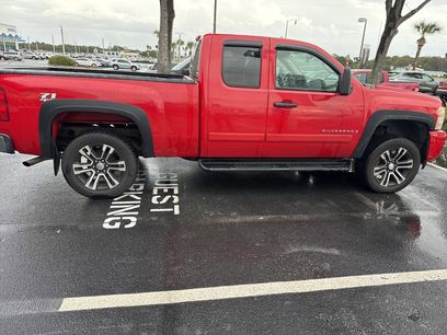 Used 2007 Chevrolet Silverado 1500 LT w/ 1LT Convenience Package