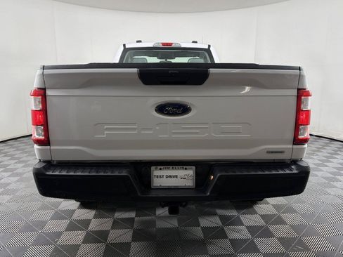 Used 2021 Ford F150 XL w/ Trailer Tow Package RWD image 5