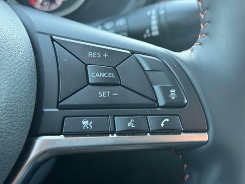 Used 2025 Nissan Sentra SR FWD image 20