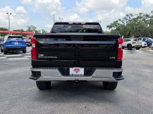 Used 2020 Chevrolet Silverado 1500 LTZ w/ LTZ Texas Edition RWD image 4