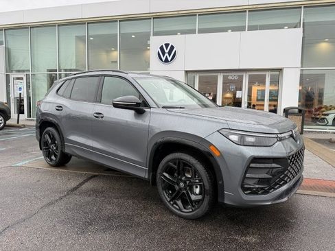 New 2026 Volkswagen Tiguan SE R-Line image 1