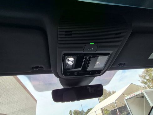 Used 2023 Volkswagen ID.4 Pro S image 26