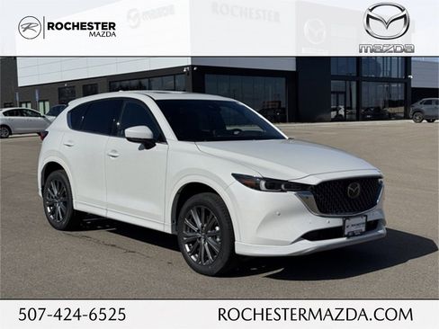 New 2025 MAZDA CX-5 Signature image 1