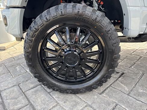 Used 2026 Ford F450 Platinum image 5