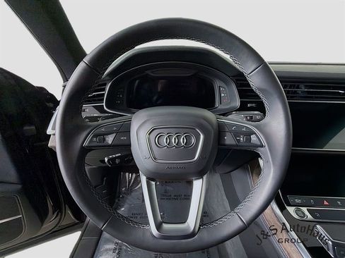 Used 2024 Audi Q8 Premium Plus w/ Premium Plus Package image 12