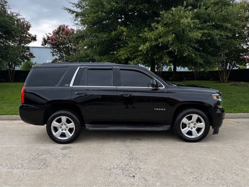 Used 2016 Chevrolet Tahoe LT AWD/4WD image 2
