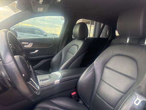 Used 2020 Mercedes-Benz GLC 300 4MATIC Coupe image 10