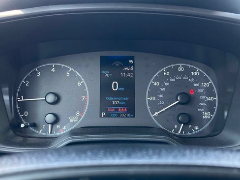 Used 2025 Toyota Corolla LE FWD image 15