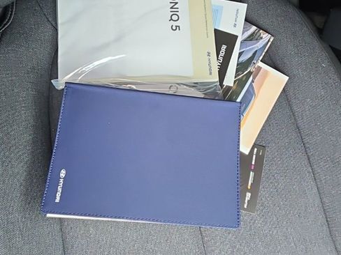 Used 2025 Hyundai Ioniq 5 SE image 51