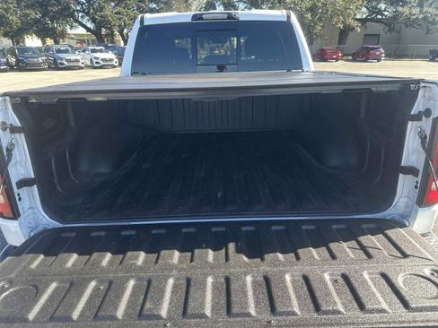 Used 2021 RAM 1500 Big Horn image 30