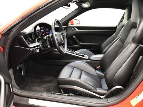 Used 2020 Porsche 911 Carrera S image 39