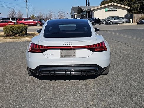 Used 2023 Audi e-tron GT Premium Plus image 13