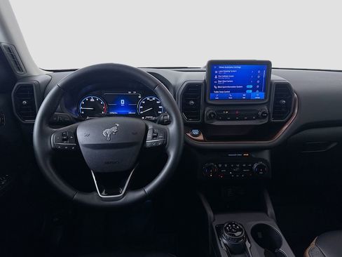 Used 2024 Ford Bronco Sport Outer Banks w/ Tech Package image 21