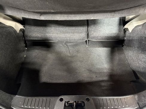 Used 2013 Ford Fiesta S image 27