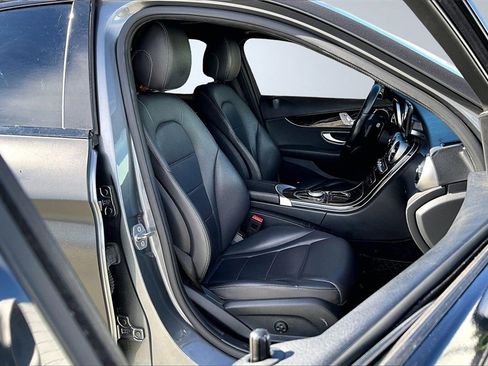 Used 2019 Mercedes-Benz C 300 Sedan image 8