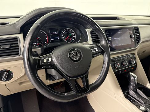 Used 2018 Volkswagen Atlas SE image 19