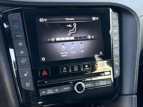 Certified 2023 INFINITI QX55 Essential image 5