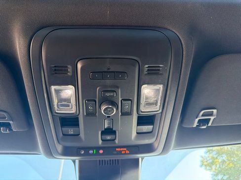 Used 2023 Chevrolet Tahoe LT w/ LT Signature Plus Package AWD/4WD image 34