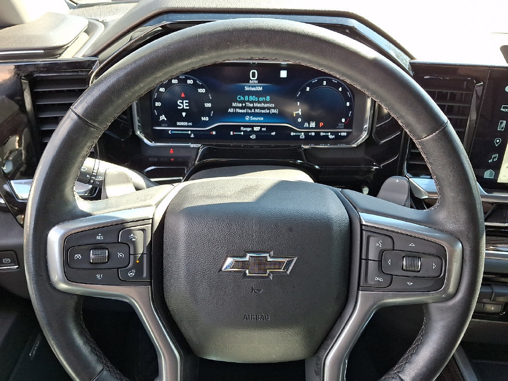 Used 2023 Chevrolet Silverado 1500 RST w/ Convenience Package II AWD/4WD image 17