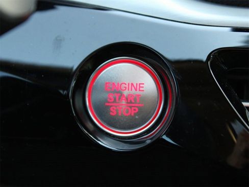 Used 2025 Acura MDX FWD image 33