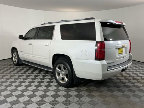 Used 2016 Chevrolet Suburban LTZ image 6