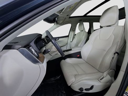 Used 2020 Volvo XC60 T5 Inscription w/ Protection Package Premier image 11