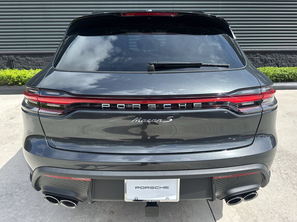 Used 2026 Porsche Macan S AWD/4WD image 13