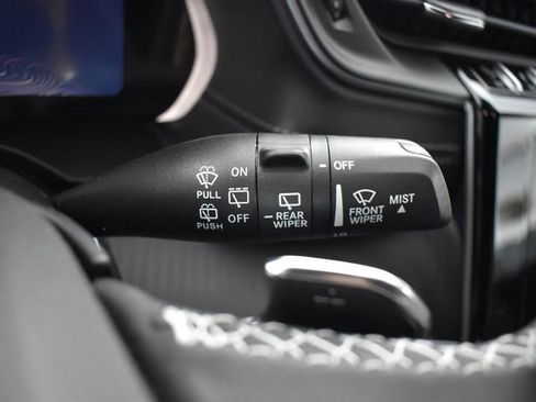 New 2025 Jeep Grand Cherokee Altitude w/ Trailer Tow Package AWD/4WD image 19