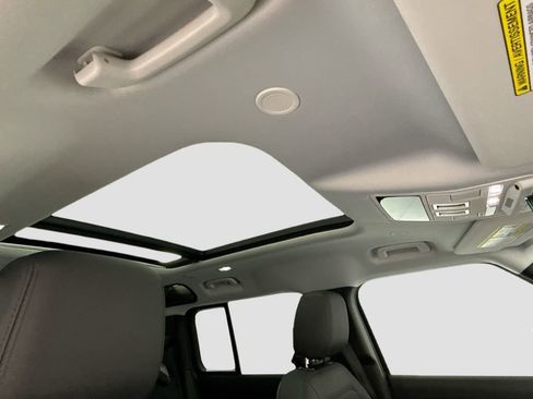 Certified 2025 Land Rover Defender 110 S image 17