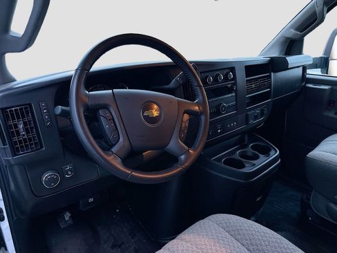 Used 2023 Chevrolet Express 3500 w/ Power Convenience Package image 8