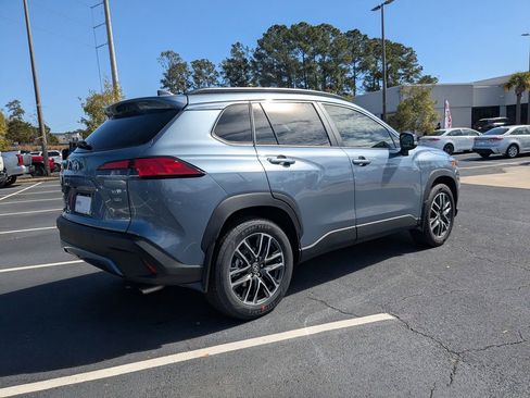 New 2026 Toyota Corolla Cross XLE FWD image 4