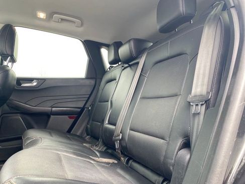 Used 2021 Ford Escape Titanium image 17