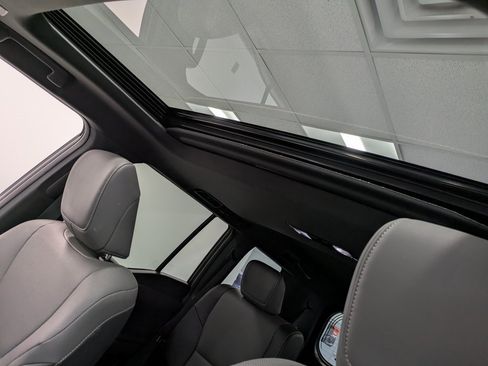 Used 2024 Lexus GX 550 image 20