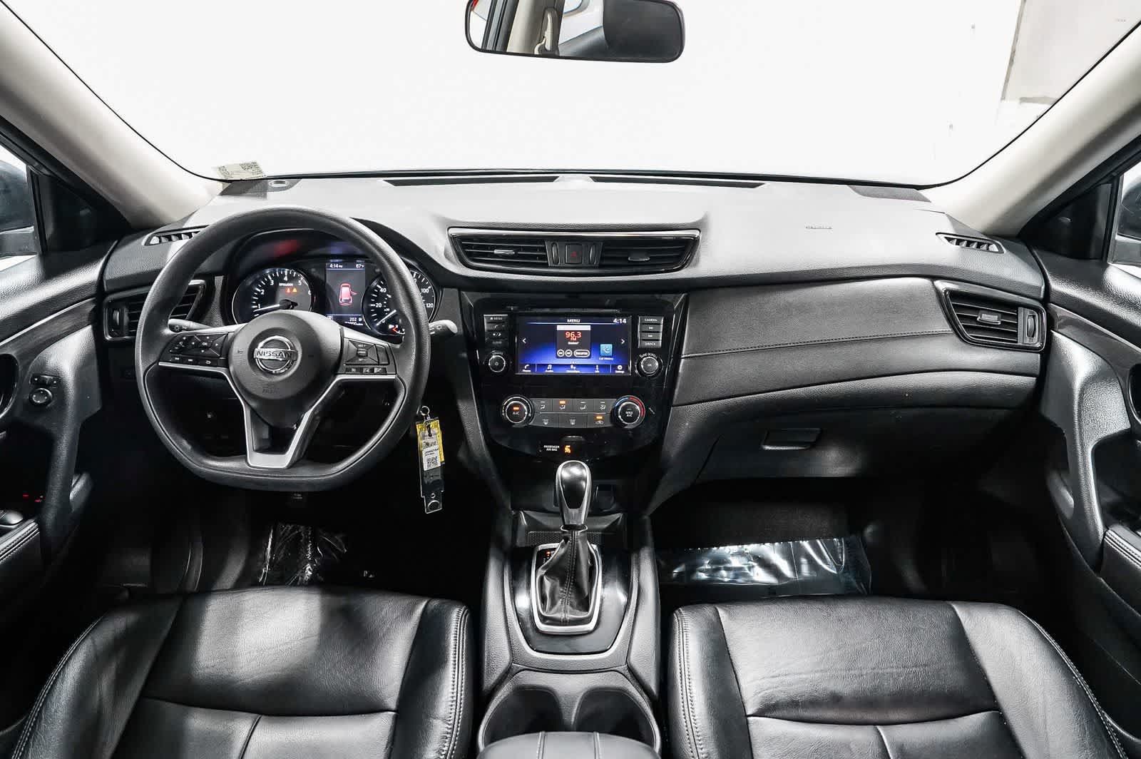 Used 2018 Nissan Rogue S FWD image 12
