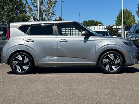 Certified 2025 Kia Soul GT-Line FWD image 3