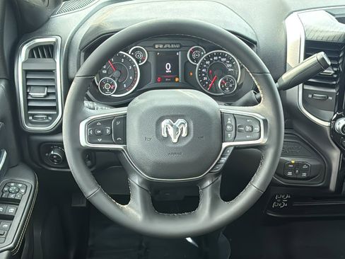 New 2026 RAM 2500 Big Horn AWD/4WD image 20