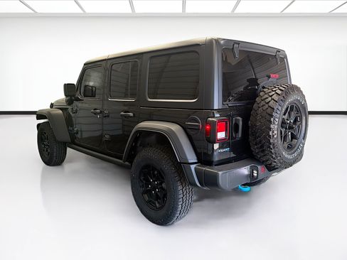 Used 2023 Jeep Wrangler Unlimited w/ 8.4" Radio Group AWD/4WD image 6