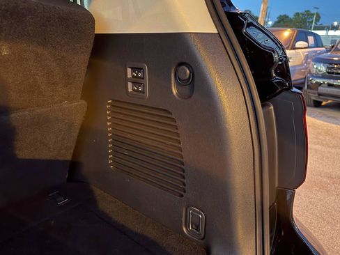 Used 2019 INFINITI QX80 Luxe AWD/4WD image 53
