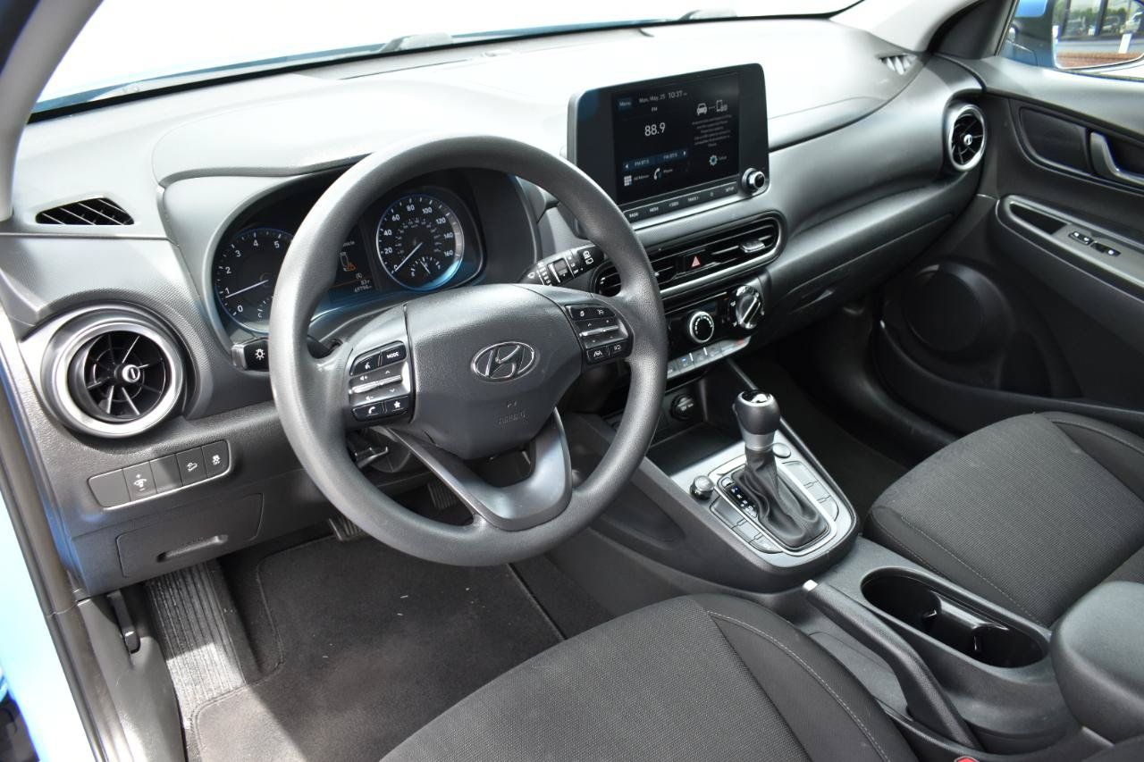 Used 2022 Hyundai Kona SEL w/ Cargo Package FWD image 10