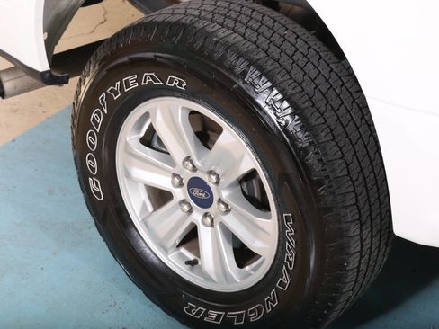 Used 2019 Ford F150 XLT w/ Equipment Group 301A Mid AWD/4WD image 22