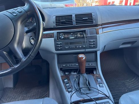 Used 2001 BMW 325Ci Convertible image 7