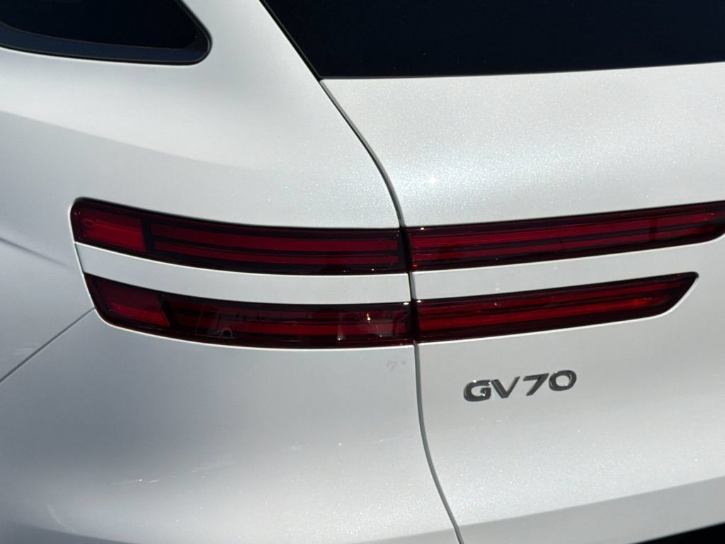 New 2026 Genesis GV70 3.5T Sport Prestige AWD/4WD image 27